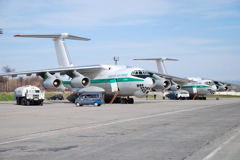 Candid IL-76TD AlgeriaAF-Douchanbe-11mars2008-DSC_0066.JPG